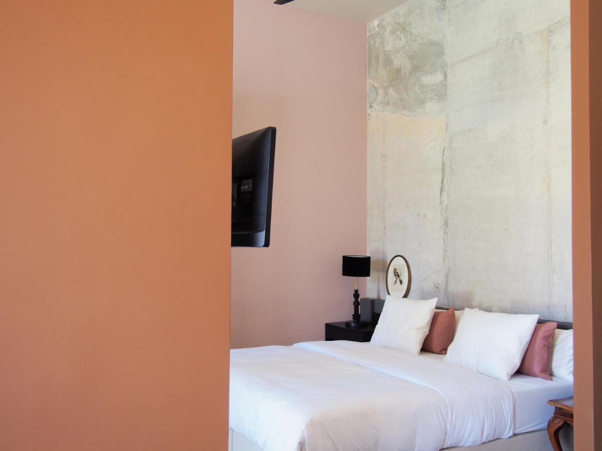Suites 9 Malaga, Three Unique Suites With Private Plunge Pool Luaran gambar